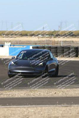 media/Nov-08-2025-Speed Ventures (Sat) [[1c7a6332f5]]/TC B/Session 3 (Turn 1)/